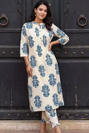 women floral printed regular cotton kurta with trousers