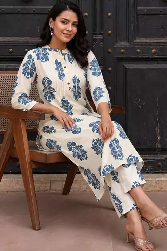 women floral printed regular cotton kurta with trousers