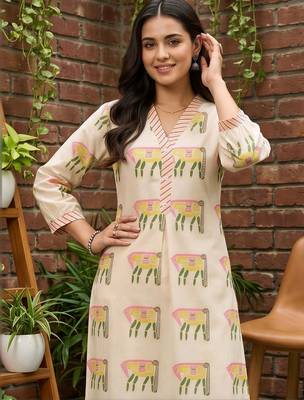 women ethnic motifs printed regular cotton kurta with trousers 2