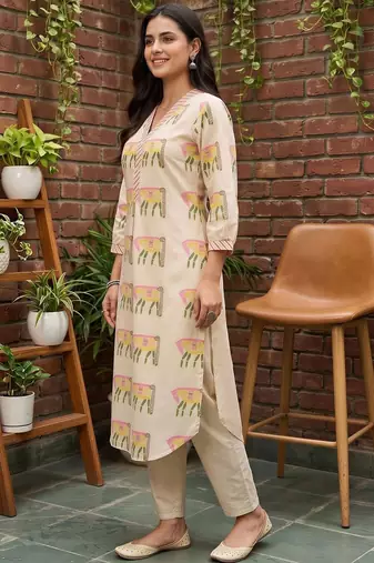 women ethnic motifs printed regular cotton kurta with trousers