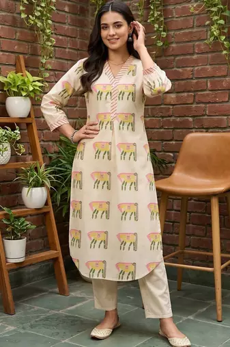 women ethnic motifs printed regular cotton kurta with trousers