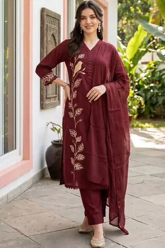 women ethnic motifs embroidered regular thread work cotton kurta with trousers & with dupatta