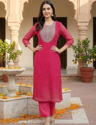 women printed regular sequinned kurta with trousers 1