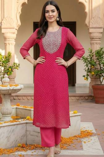 women printed regular sequinned kurta with trousers