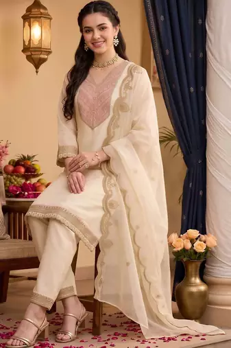 women ethnic motifs embroidered regular kurta with trousers & with dupatta