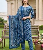 women paisley printed regular thread work cotton kurta with trousers & with dupatta