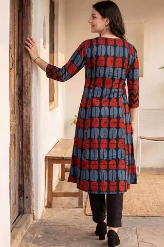 women printed empire cotton kurta with trousers