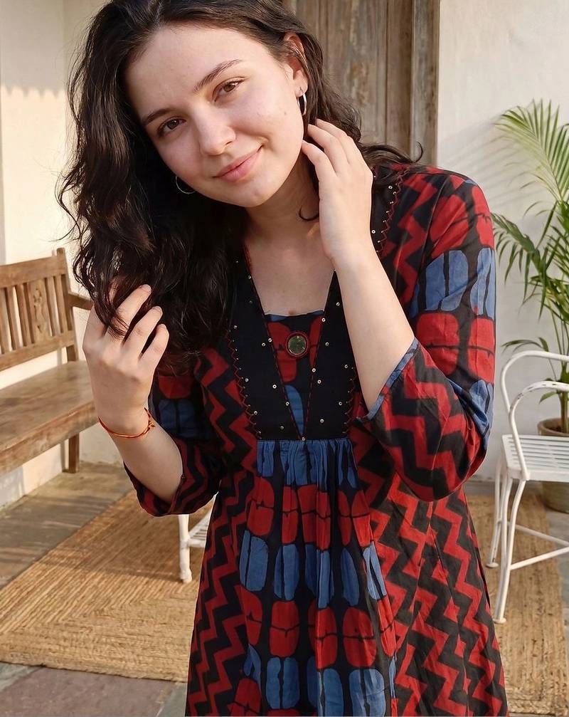 women printed empire cotton kurta with trousers