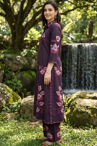 women floral printed regular cotton kurta with palazzos