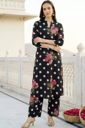 women floral printed regular cotton kurta with trousers