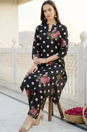 women floral printed regular cotton kurta with trousers