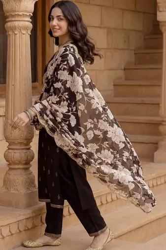 women ethnic motifs embroidered regular thread work kurta with trousers & with dupatta