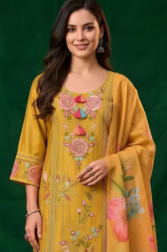 women floral embroidered regular thread work kurta with trousers & with dupatta