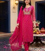 women ethnic motifs printed regular thread work kurta with trousers & with dupatta