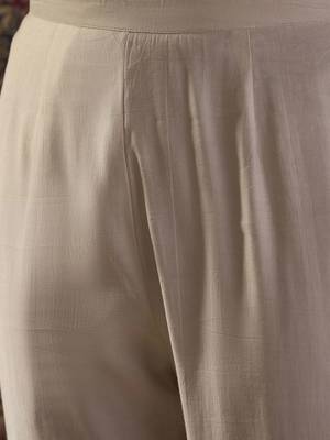 women ethnic motifs embroidered regular thread work liva kurta with trousers 5