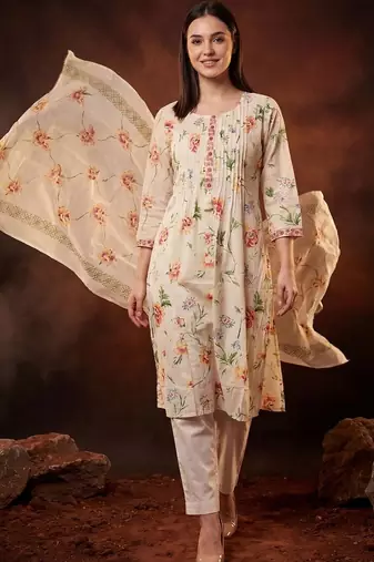 women floral printed regular cotton kurta with trousers & with dupatta
