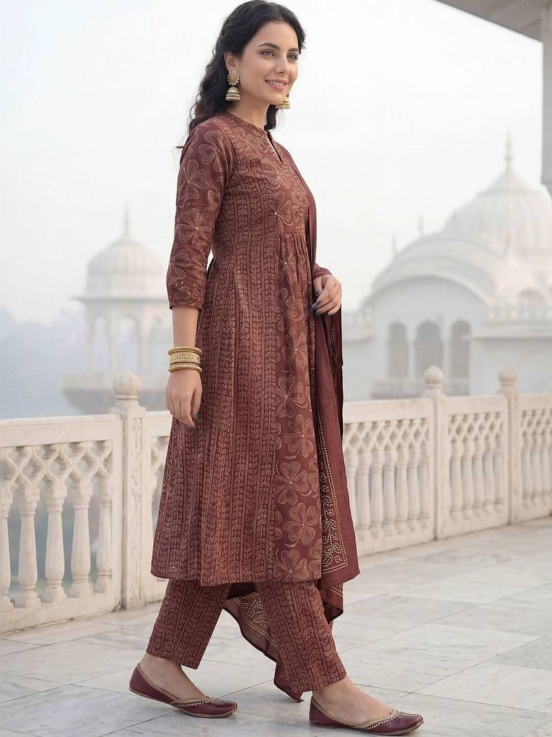 women ethnic motifs printed regular cotton kurta with trousers & with dupatta