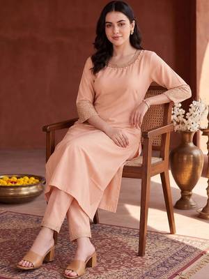 women regular mirror work kurta with trousers 5