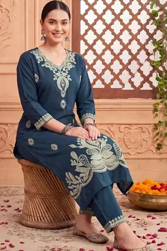 women ethnic motifs embroidered regular thread work cotton kurta with trousers