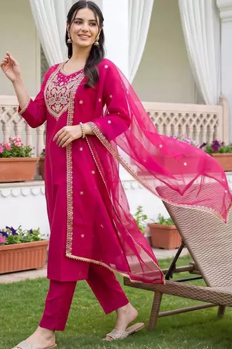 women ethnic motifs embroidered regular kurta with trousers & with dupatta