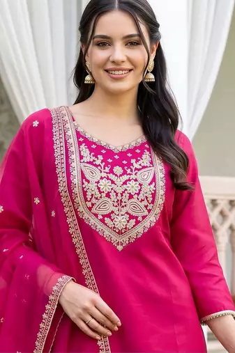 women ethnic motifs embroidered regular kurta with trousers & with dupatta