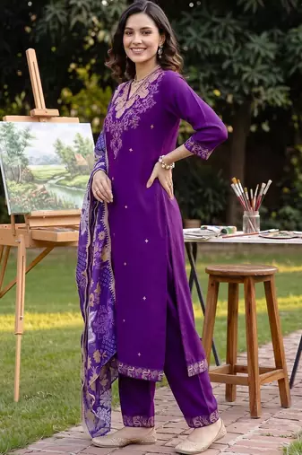women ethnic motifs embroidered regular kurta with trousers & with dupatta
