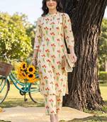 women floral printed regular cotton kurta with trousers