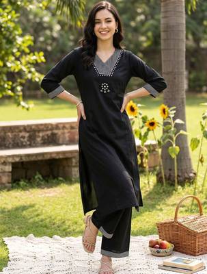 women embroidered regular thread work kurta with palazzos 1