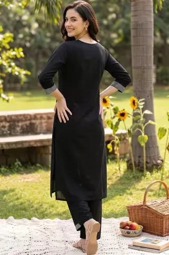 women embroidered regular thread work kurta with palazzos