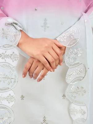 women ethnic motifs embroidered regular thread work kurta with trousers & with dupatta 7