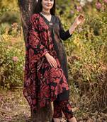 women floral regular cotton kurta with trousers & with dupatta