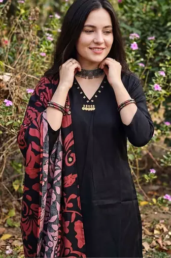 women floral regular cotton kurta with trousers & with dupatta