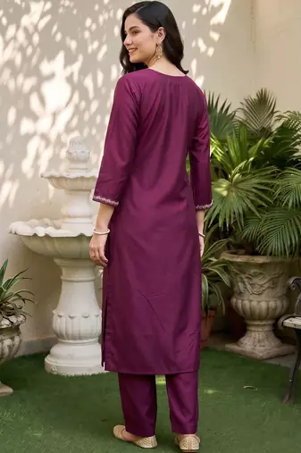women ethnic motifs embroidered regular thread work kurta with trousers & with dupatta