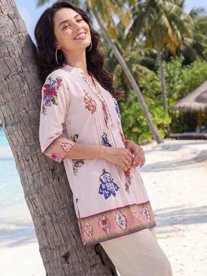 women floral printed pleated cotton kurta with trousers 4