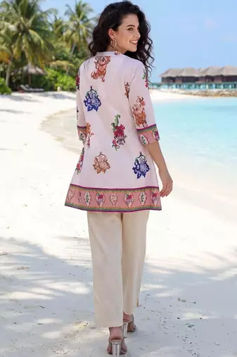 women floral printed pleated cotton kurta with trousers