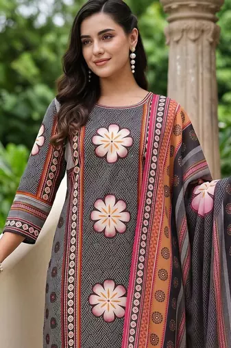 women floral printed regular cotton kurta with trousers & with dupatta