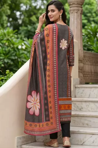 women floral printed regular cotton kurta with trousers & with dupatta