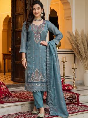 women ethnic motifs embroidered regular thread work kurta with trousers & with dupatta 6
