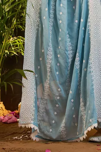 women ethnic motifs embroidered regular thread work cotton kurta with trousers & with dupatta