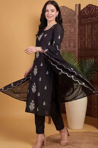 women ethnic motifs embroidered regular thread work kurta with trousers & with dupatta