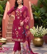 women floral printed regular thread work kurta with trousers & with dupatta