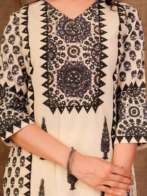 women ethnic motifs printed regular sequinned cotton kurta with trousers & with dupatta 6