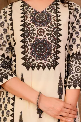 women ethnic motifs printed regular sequinned cotton kurta with trousers & with dupatta