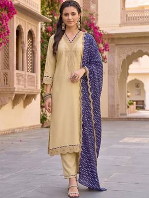 women ethnic motifs embroidered regular thread work kurta with trousers & with dupatta 1