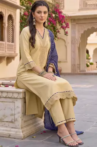 women ethnic motifs embroidered regular thread work kurta with trousers & with dupatta
