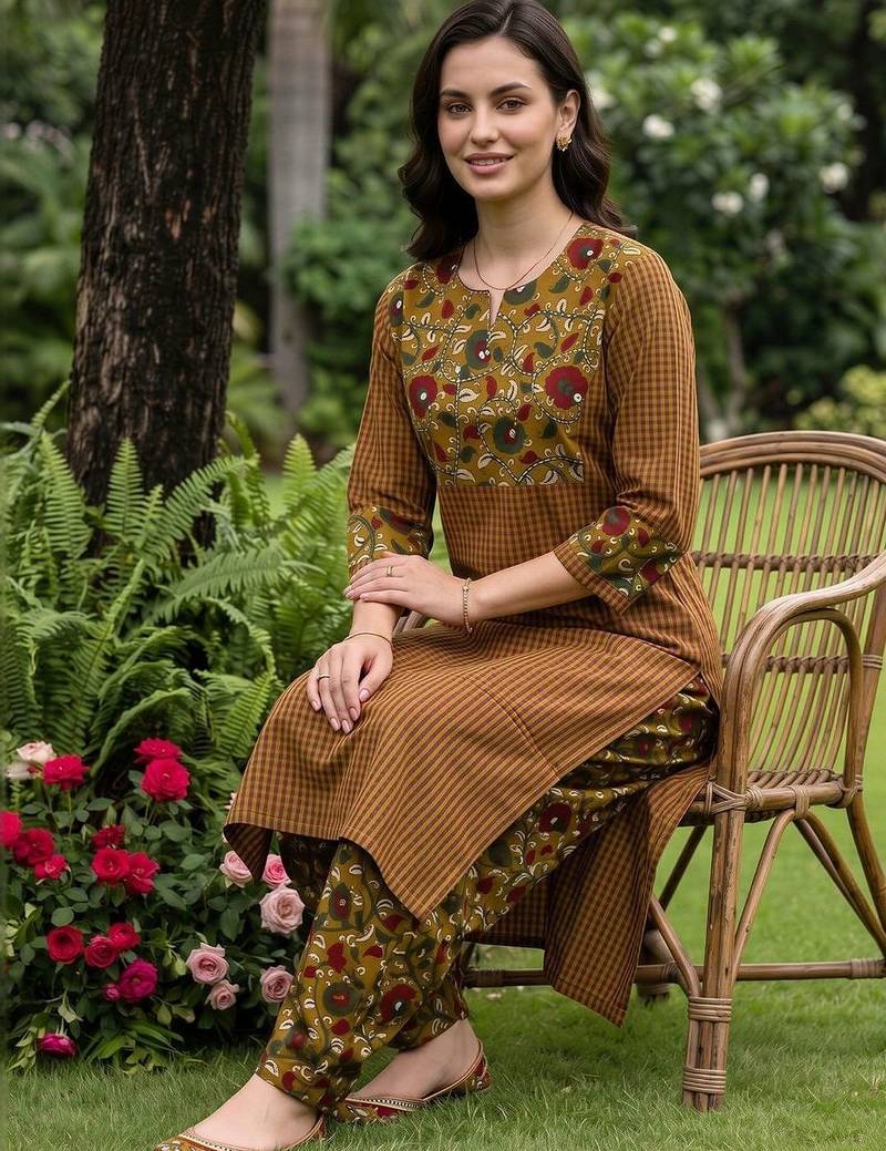 women printed regular cotton kurta with trousers