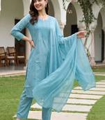 women ethnic motifs embroidered regular thread work cotton kurta with trousers & with dupatta