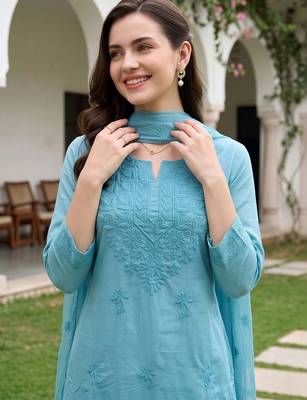 women ethnic motifs embroidered regular thread work cotton kurta with trousers & with dupatta 2