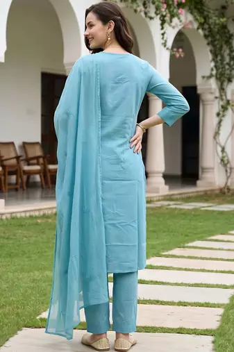 women ethnic motifs embroidered regular thread work cotton kurta with trousers & with dupatta
