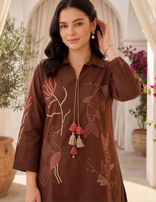 women ethnic motifs embroidered regular thread work cotton kurta with palazzos 2